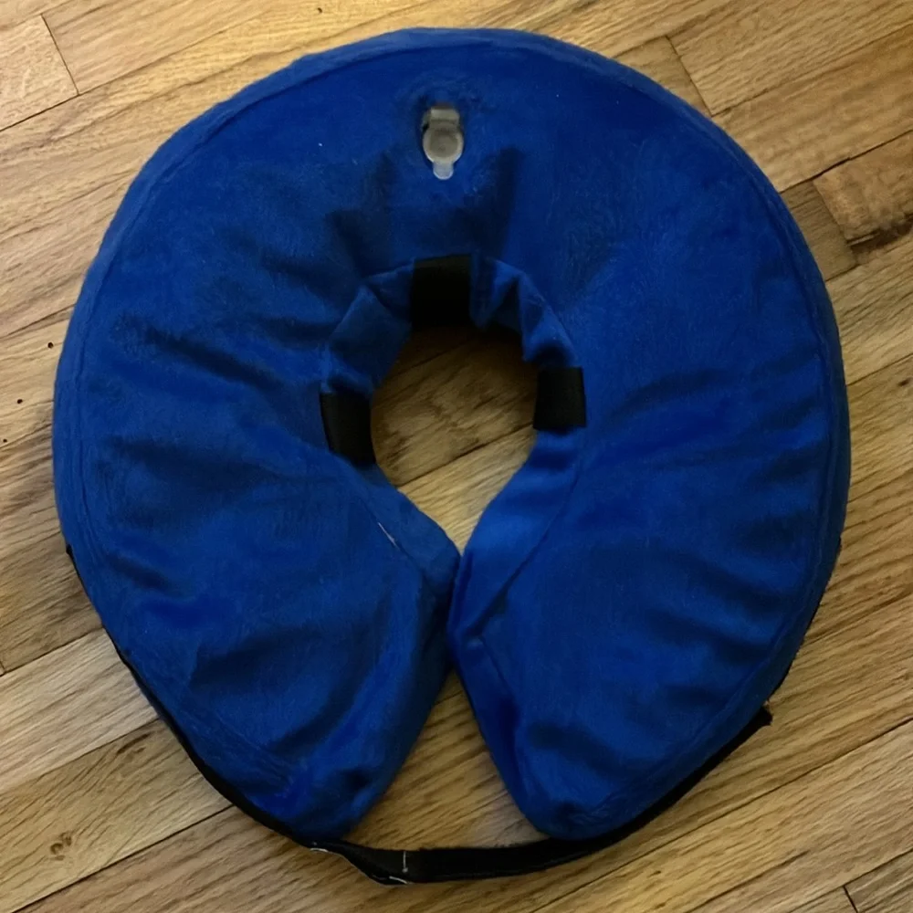 BENCMATE Protective Inflatable Collar for Dogs and Cats